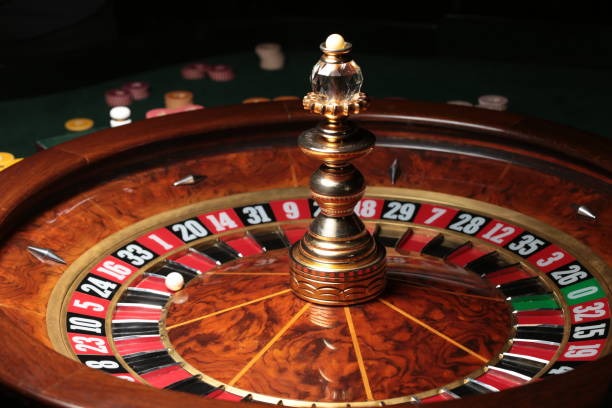 Live dealer station at restutogel login showing Singapore Pools blackjack table with multilingual interface